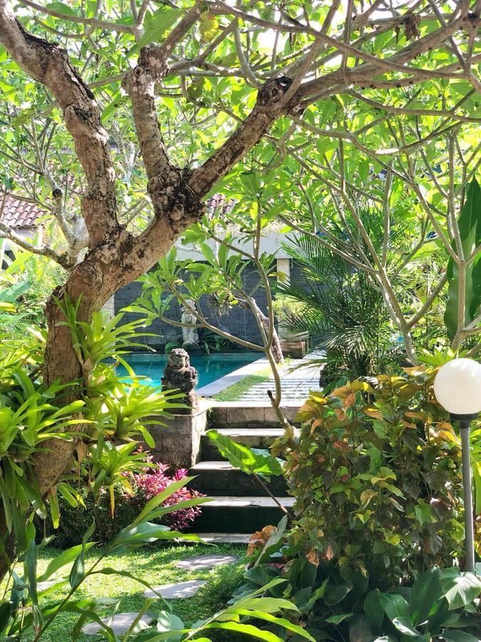 Ayu Bungalow 2 Ubud  Exterior photo